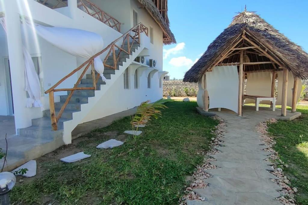Kupenda House - Milele Resort Tamu, Watamu Exterior foto